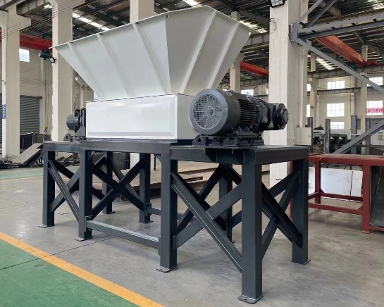 Double-Shaft Bulky Waste Shredder