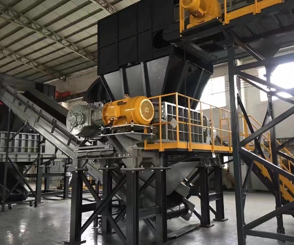 Double-Shaft Bulky Waste Shredder