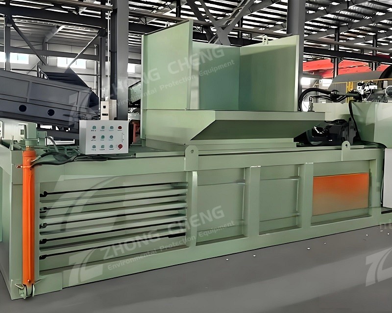 Horizontal baling machine Horizontal baling machine