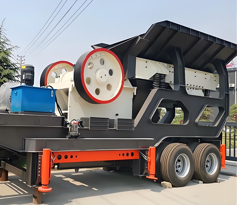 Construction waste crusher