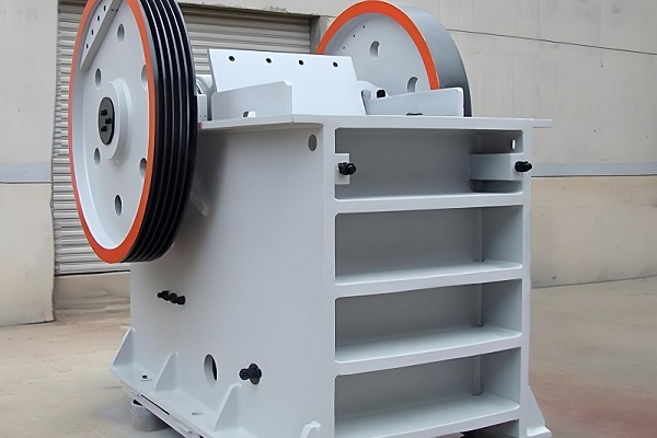 Installation and commissioning of European-style jaw crusher