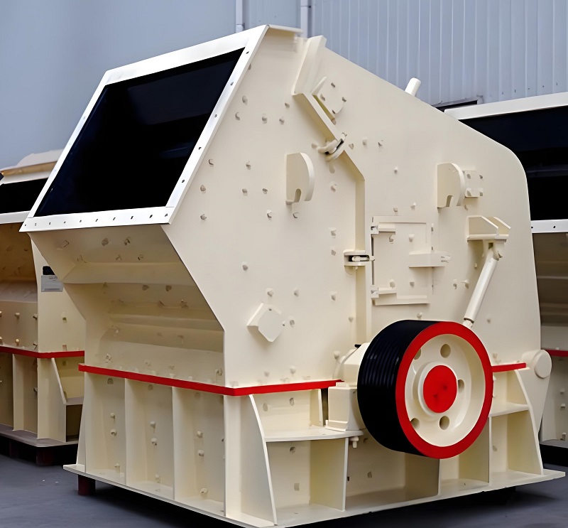 Construction waste crusher