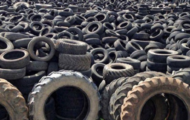 Waste Tire into Rubber Powder